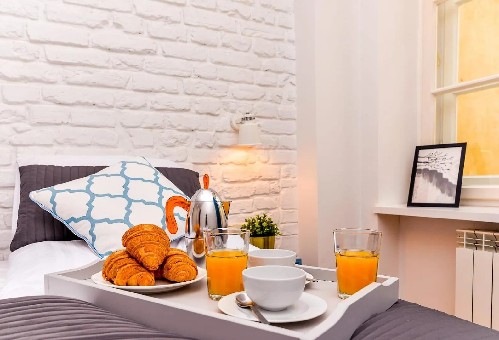 Two Bedroom Apartment In Warsaw With Space For Remote Work By Rent Like Home Poland